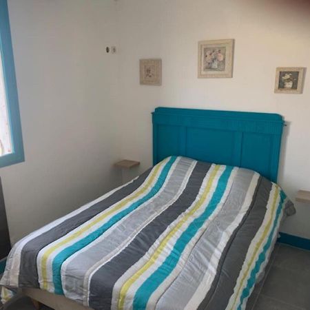 Le Depot Appartement Du Port A Champvert Zewnętrze zdjęcie